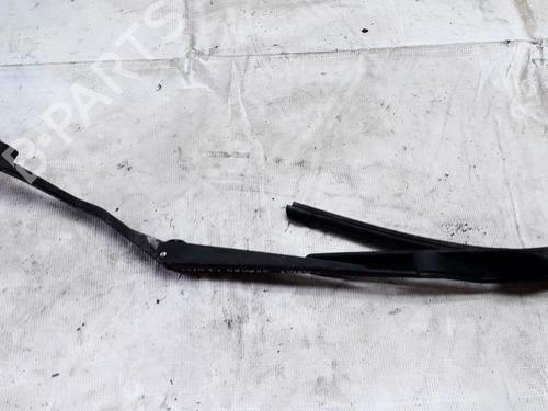 front-windshield-wiper-arm-subaru-legacy-iii-be-1998-1999-2000-2001-2002-2003-33518048 main image