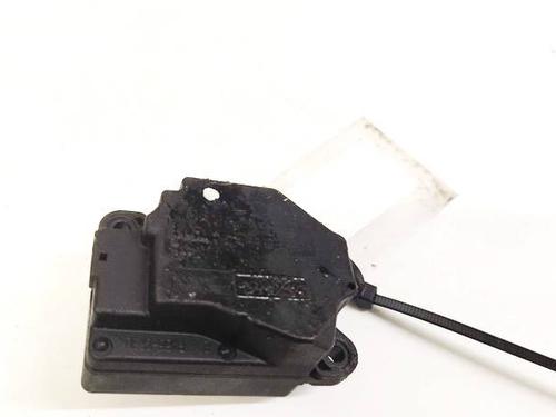 Used Electronic module VOLVO S40 II (544) 2.0 D (136 hp) 32550302