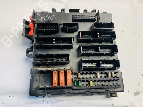 Used Fuse box Fuse box OPEL VECTRA C (Z02) 2.2 DTI 16V (F69) (125 hp) 33086714 33086714