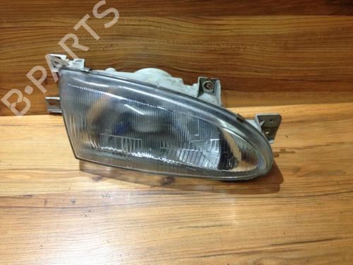 Used Right headlight Right headlight HYUNDAI ACCENT Saloon (X-3) 1.3 (60 hp) 35666875 35666875