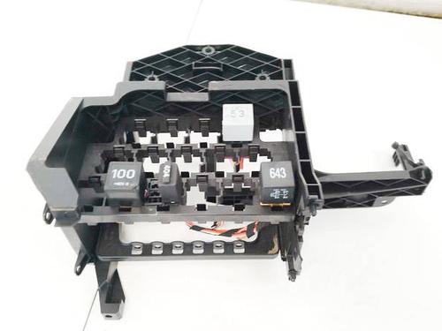 Used Fuse box Fuse box 32582080 32582080