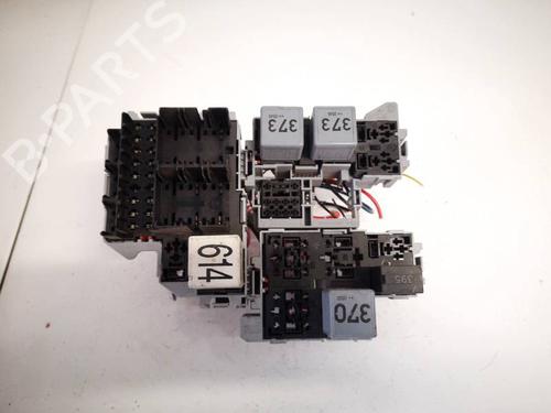 fuse-box-renault-megane-iii-hatchback-bz01_-b3_-2008-32968175 main image