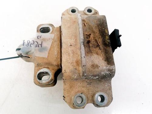 Used Engine mount Engine mount VW TOURAN (1T1, 1T2) 2.0 TDI 16V (140 hp) 32920115 32920115