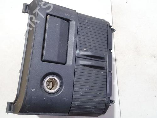 Guantera Guantera NISSAN X-TRAIL I (T30) 2.2 dCi (136 hp) 35856698 35856698