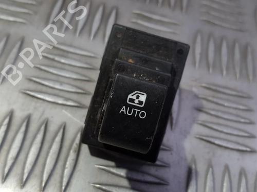 Used Switch Switch KIA CEE'D Hatchback (ED) 1.6 (122 hp) 33492855 33492855