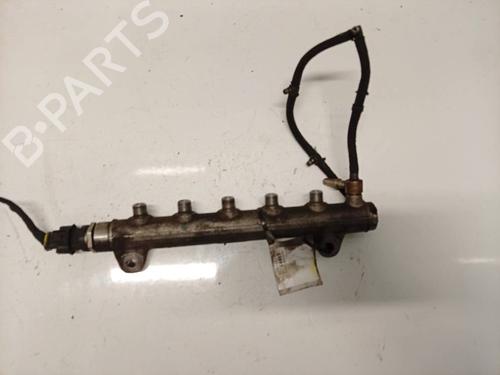 Used Injection rail Injection rail 35080775 35080775