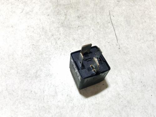 Electronic sensor FORD MONDEO II (BAP) 1.6 i | BP33101295M84 - Image 2