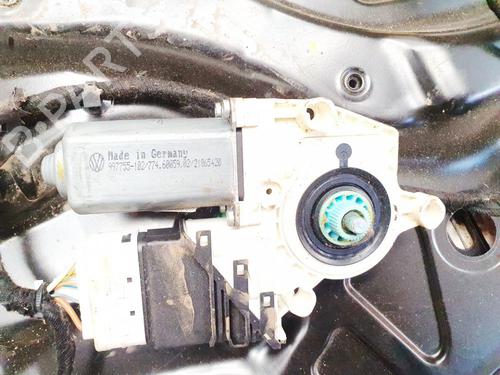 Right rear window motor VW PASSAT B6 (3C2) 1.9 TDI | BP35614629E22 - Image 3