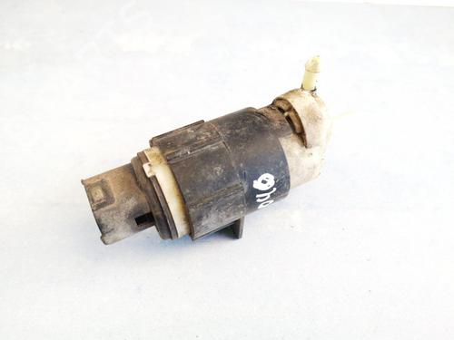 Used Washer pump Washer pump VOLVO 850 (854) 2.4 (144 hp) 35643920 35643920