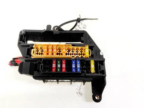 Used Fuse box AUDI A6 C6 (4F2) 2.4 (177 hp) 32932221