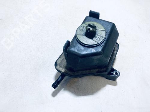 Used Power steering reservoir Power steering reservoir 35581864 35581864