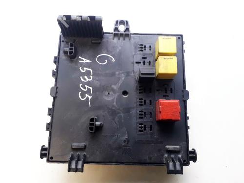 Used Fuse box Fuse box SAAB 9-3 (YS3F, E79, D79, D75) 2.2 TiD (125 hp) 33099697 33099697