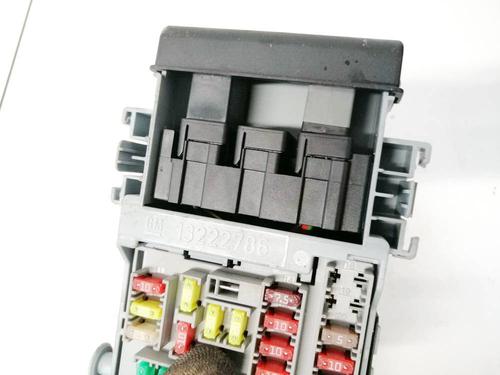 Fuse box OPEL INSIGNIA A Saloon (G09) 1.6 CDTi (69) | BP32573067E1