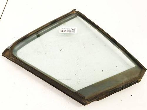 Used Rear right quarter glass Rear right quarter glass 37582822 37582822
