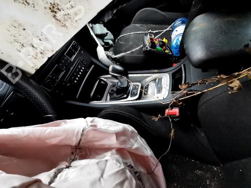 Fuse box CITROËN C5 III (RD_) 2.0 HDi (RDRHD8, RDRHDJ, RDRHR8, RDRHRJ) | BP32537028E1