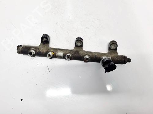 Used Injection rail Injection rail 35204653 35204653