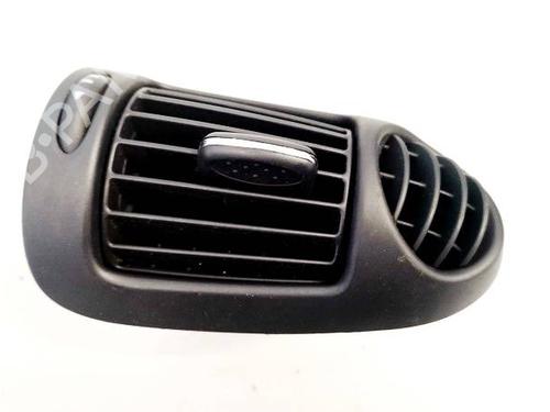 air-vent-mercedes-benz-c-class-w203-2000-2001-2002-2003-2004-2005-2006-2007-33749624 main image