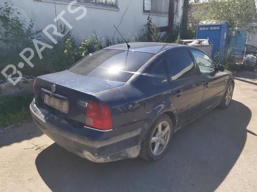 Electronic module VW PASSAT B5 Variant (3B5) 1.9 TDI | BP33101360M83  - Image 10