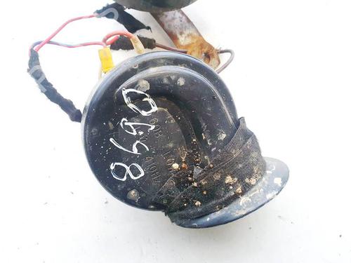 Used Horn Horn VW TRANSPORTER T4 Van (70A, 70H, 7DA, 7DH) 2.4 D (78 hp) 35340873 35340873