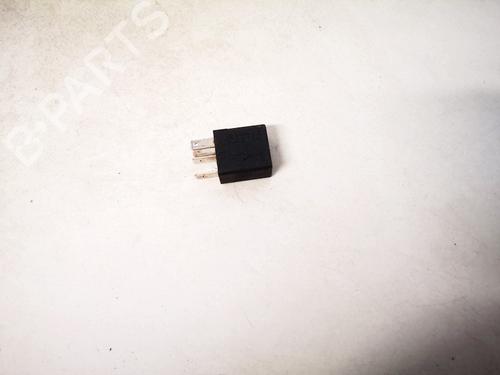 Electronic sensor OPEL ZAFIRA A MPV (T98) 2.0 DTI 16V (F75) | BP32879098M84 - Image 3