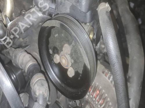 Styring servopumpe Styring servopumpe BMW 7 (E65, E66, E67) 730 d (218 hp) 39906628 39906628