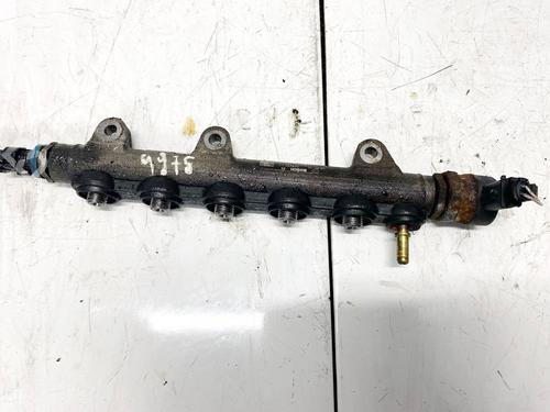 Used Injection rail Injection rail 35111911 35111911