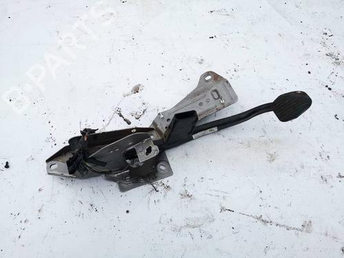 Used Pedal Pedal 35079458 35079458