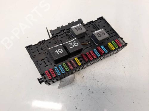 Used Fuse box Fuse box 33082223 33082223
