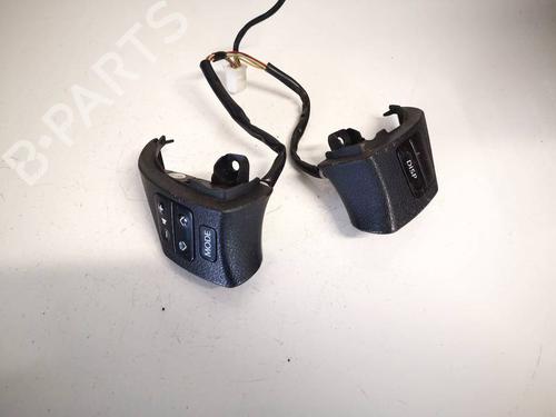 Commandes au volant Commandes au volant LEXUS IS II (_E2_) 220d (ALE20) (177 hp) 34924497 34924497