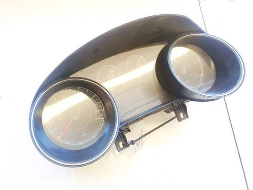 Used Instrument cluster Instrument cluster 35261621 35261621