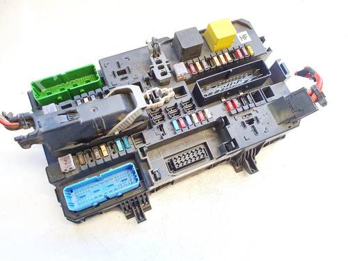 Used Fuse box Fuse box OPEL ZAFIRA / ZAFIRA FAMILY B (A05) 1.9 CDTI (M75) (120 hp) 32908065 32908065