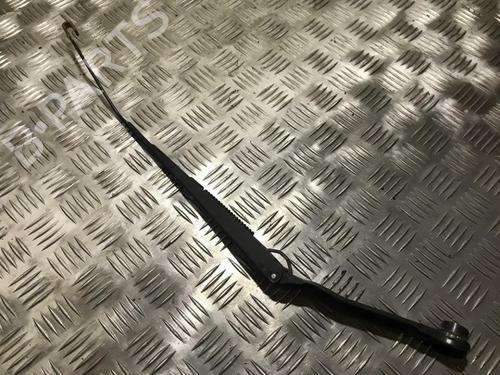 front-windshield-wiper-arm-mazda-6-hatchback-gg-2002-2003-2004-2005-2006-2007-2008-33490811 main image