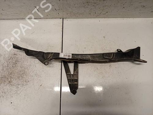 Used Front bumper bracket Front bumper bracket HONDA FR-V (BE) 2.2 i CTDi (BE5) (140 hp) 37093173 37093173