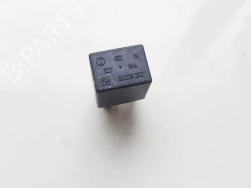 Used Electronic sensor Electronic sensor OPEL VECTRA B (J96) 2.0 DTI 16V (F19) (101 hp) 33519271 33519271
