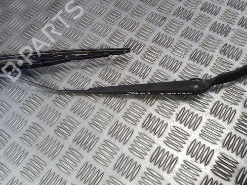 front-windshield-wiper-arm-mazda-6-hatchback-gg-2002-2003-2004-2005-2006-2007-2008-33496075 main image