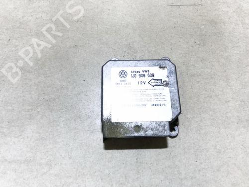 Used ECU airbags ECU airbags VW BORA I (1J2) 1.9 TDI (90 hp) 33071173 33071173