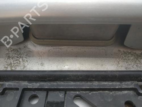 licence-plate-light-toyota-corolla-saloon-_e12_-2000-2001-2002-2003-2004-2005-2006-2007-2008-35407594 main image
