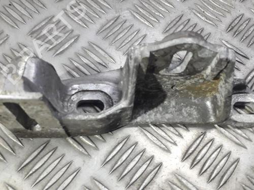 Used Support Support VW SHARAN (7M8, 7M9, 7M6) 1.9 TDI (130 hp) 33496729 33496729