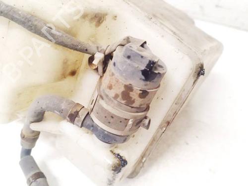 Washer pump MITSUBISHI LANCER VIII (CY_A, CZ_A) 2.0 DI-D (CY8A) | BP35146981E24 - Image 3