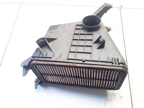 Used Air filter box Air filter box TOYOTA PREVIA II (_R3_) 2.0 D-4D (CLR30_, CLR30R) (116 hp) 35853845 35853845