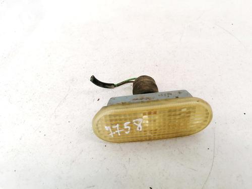 Used Right side indicator Right side indicator VW PASSAT B5 Variant (3B5) 1.9 TDI (115 hp) 35424558 35424558