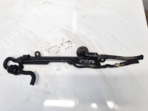 Used Injection rail Injection rail HONDA FR-V (BE) 1.7 (BE1) (125 hp) 35130111 35130111