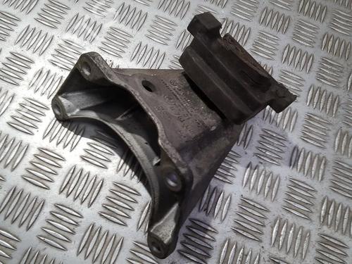 Used Support Support BMW 5 (E60) 530 i (231 hp) 33502888 33502888