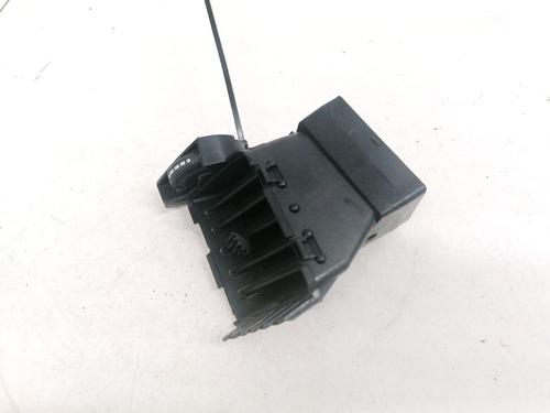 Luftventil Luftventil MERCEDES-BENZ E-CLASS (W211) E 200 CDI (211.004) (122 hp) 33091283 33091283