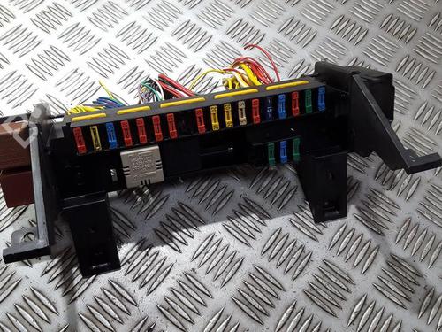 Used Fuse box Fuse box RENAULT CLIO I (B/C57_, 5/357_) 1.4 (B57J, C57J, B57P) (75 hp) 33498255 33498255