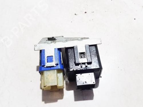 Electronic sensor SUBARU FORESTER (SF_) 2.0 AWD (SF5) | BP33528025M84 - Image 2