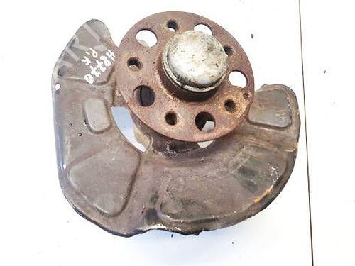 Used Left front steering knuckle Left front steering knuckle MERCEDES-BENZ E-CLASS (W212) E 220 BlueTEC 4-matic (212.011) (170 hp) 35309741 35309741