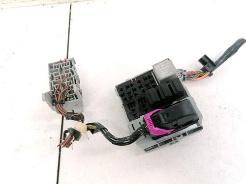 fuse-box-opel-meriva-a-mpv-x03-2003-2004-2005-2006-2007-2008-2009-2010-32916130 main image