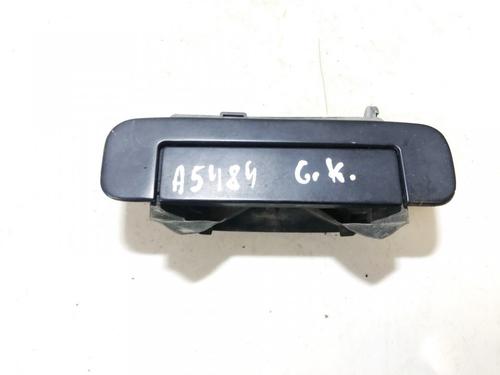 rear-left-exterior-door-handle-audi-a4-b5-8d2-1994-1995-1996-1997-1998-1999-2000-2001-35865305 main image