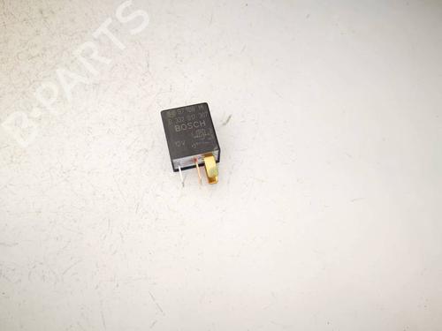Used Electronic sensor Electronic sensor TOYOTA AVENSIS (_T22_) 2.0 D-4D (CDT220_, CDT220R) (110 hp) 32957778 32957778